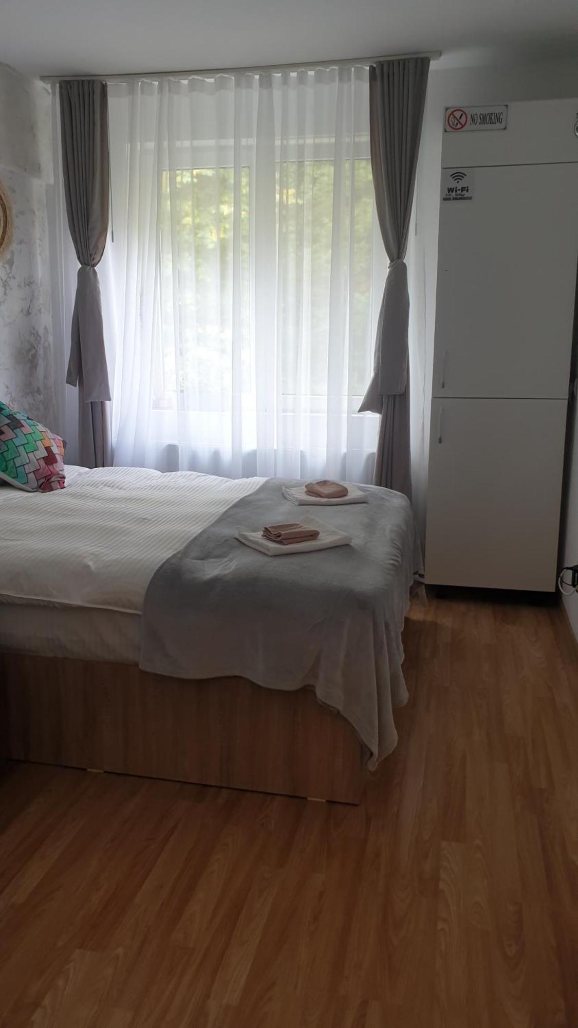 Apartament Garsoniera Ioana Sinaia Zewnętrze zdjęcie